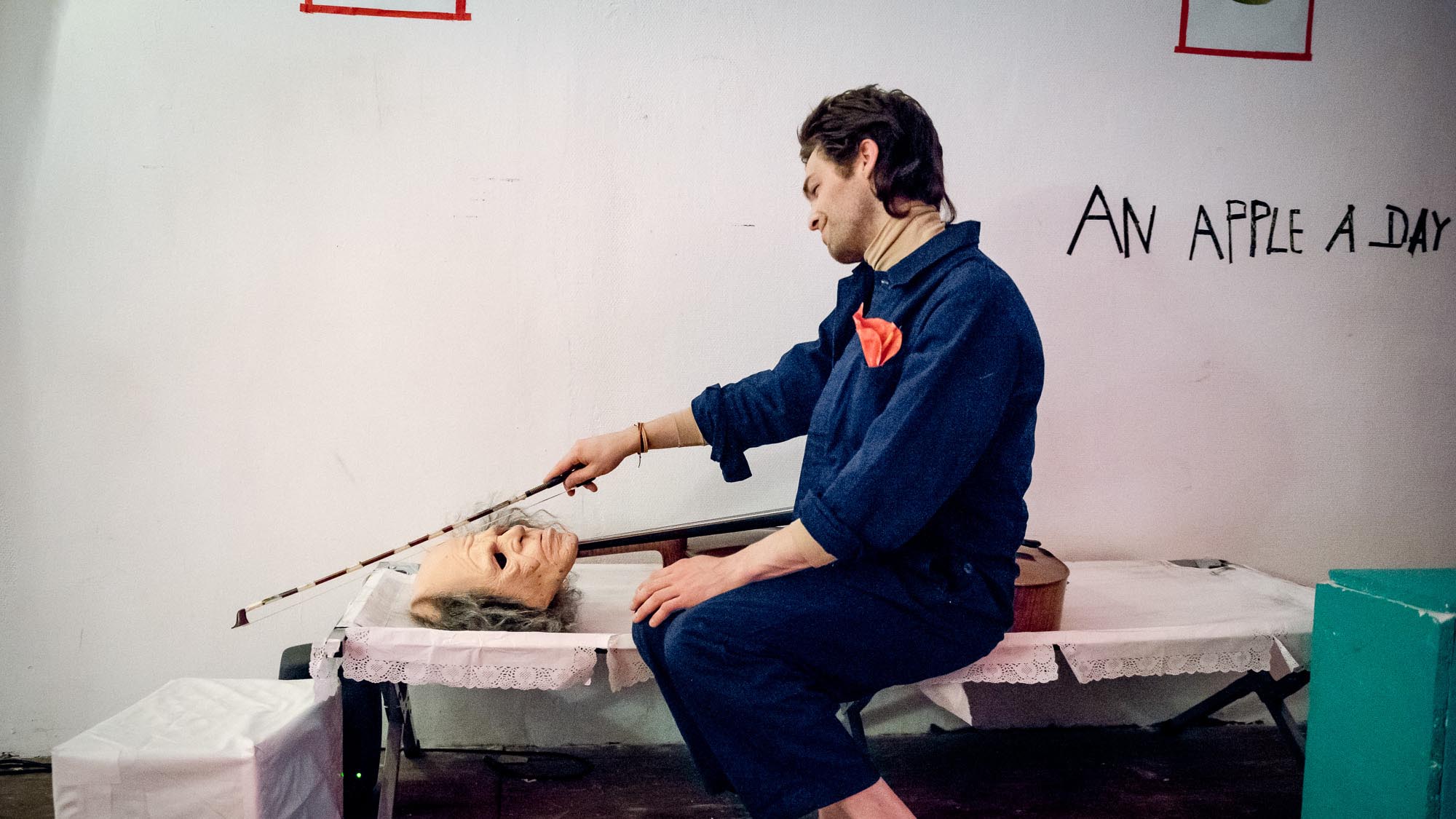 Anna-Weber-WAS-TUN-eine-Wunderkammer-2018-01